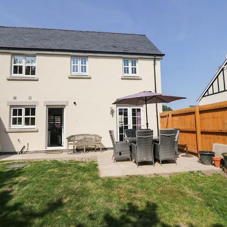 Rolo'S Retreat Villa Grange-over-Sands Exterior photo